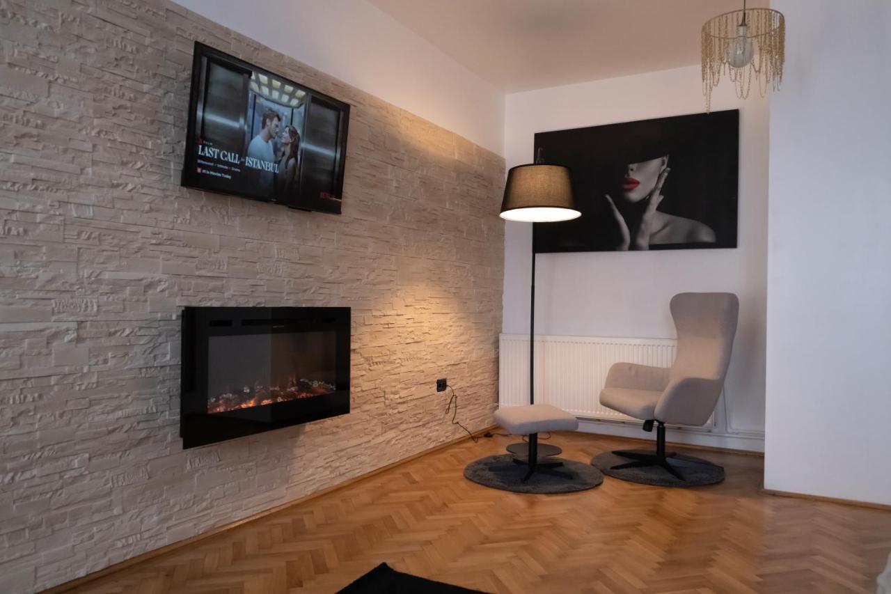 Casa Basarab Brasov Hotel Ngoại thất bức ảnh