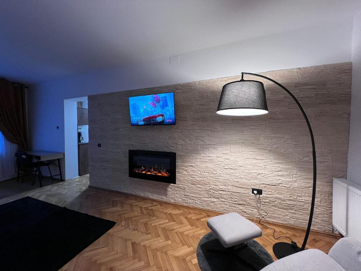 Casa Basarab Brasov Hotel Ngoại thất bức ảnh
