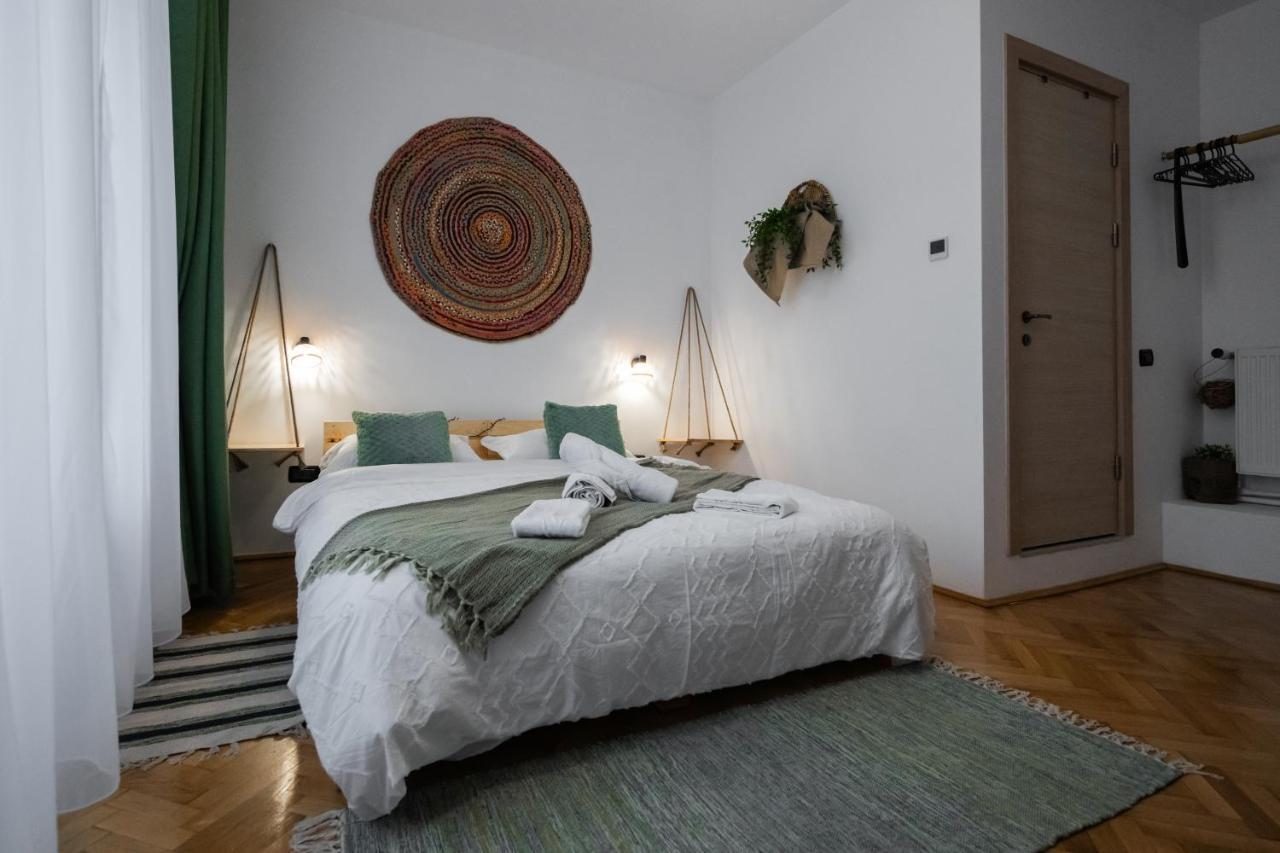 Casa Basarab Brasov Hotel Ngoại thất bức ảnh