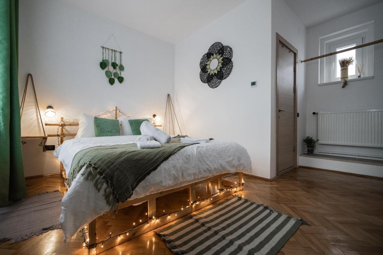 Casa Basarab Brasov Hotel Ngoại thất bức ảnh